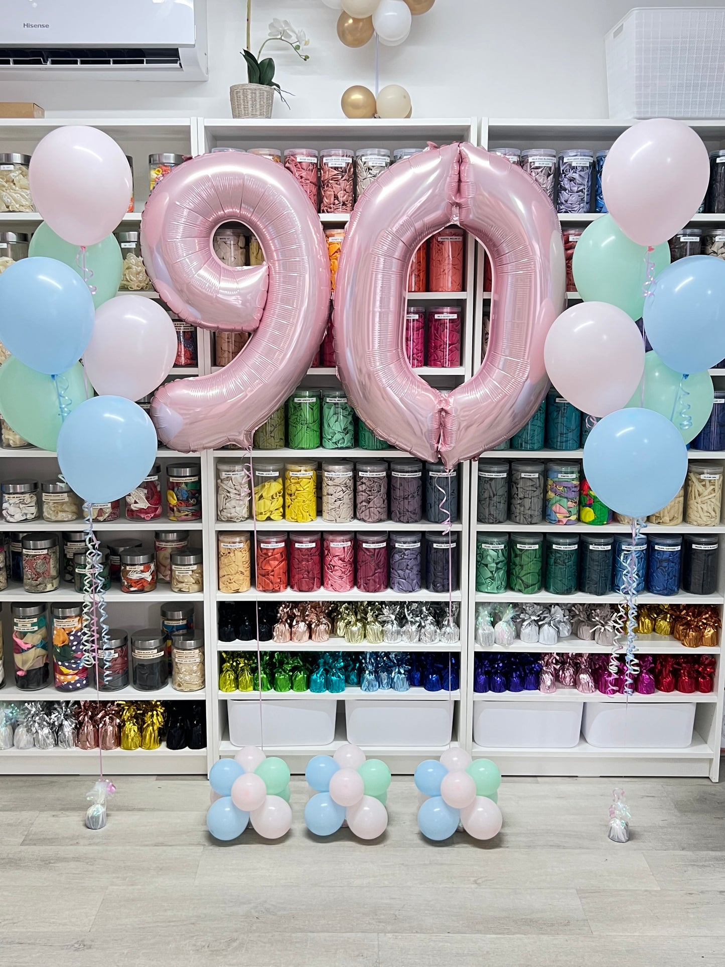 Jumbo Number and Balloon Bouquet Set