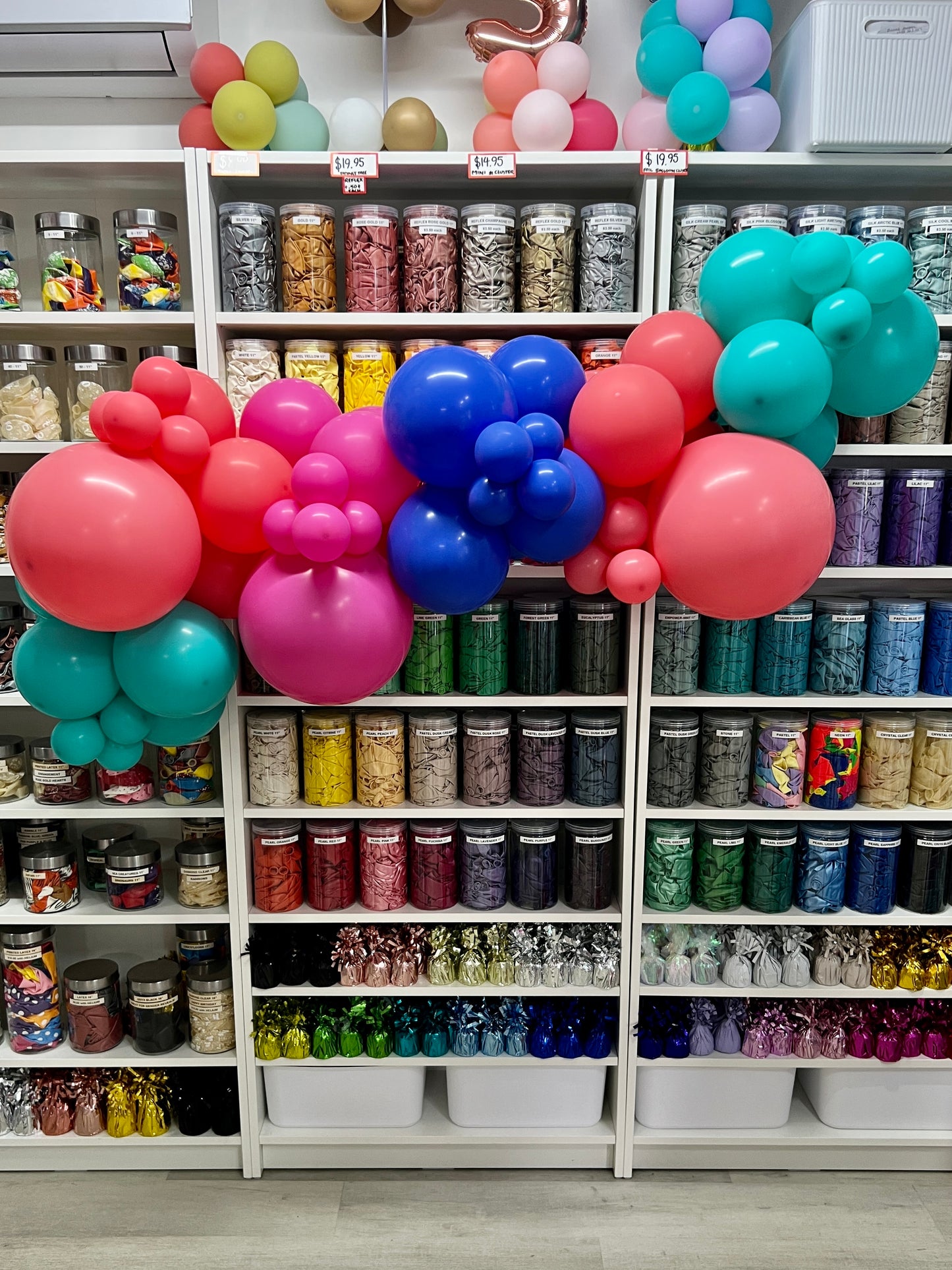 Grab 'n' Go Garland * TROPICAL CORAL, FUCSHIA, AQUAMARINE & PERIWINKLE *