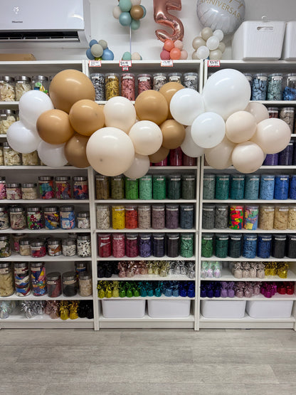 Grab 'n' Go Garland *LATTE, PASTEL DUSK CREAM & WHITE*