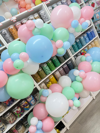 Grab 'n' Go Garland * PASTEL MIX *