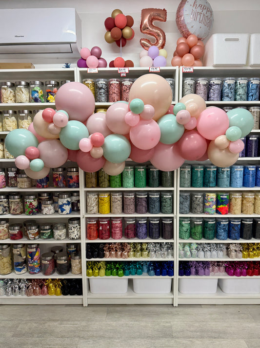 Grab 'n' Go Garland * PINKS & MINT *