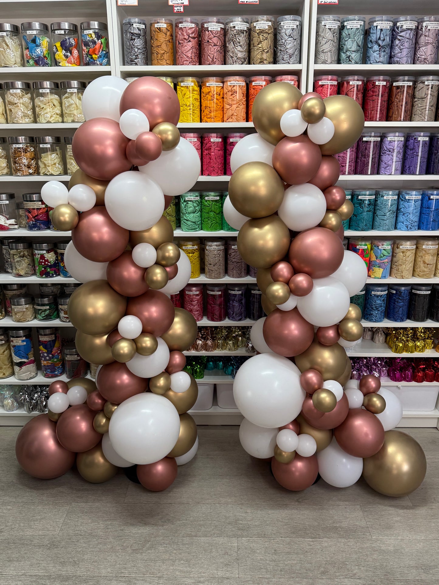 Freestanding Balloon Garland